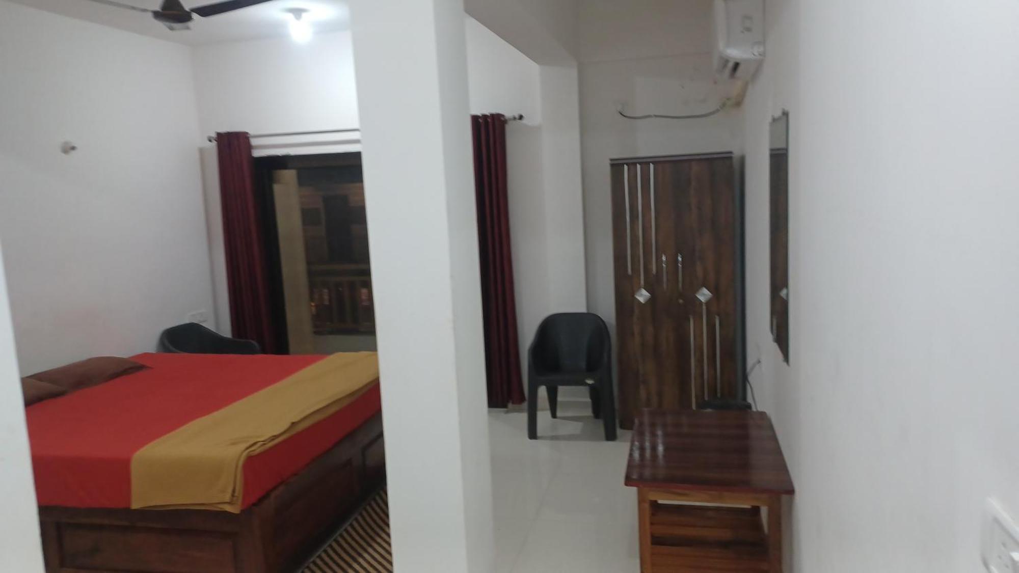 Prakash Holiday Inn Arambol Buitenkant foto