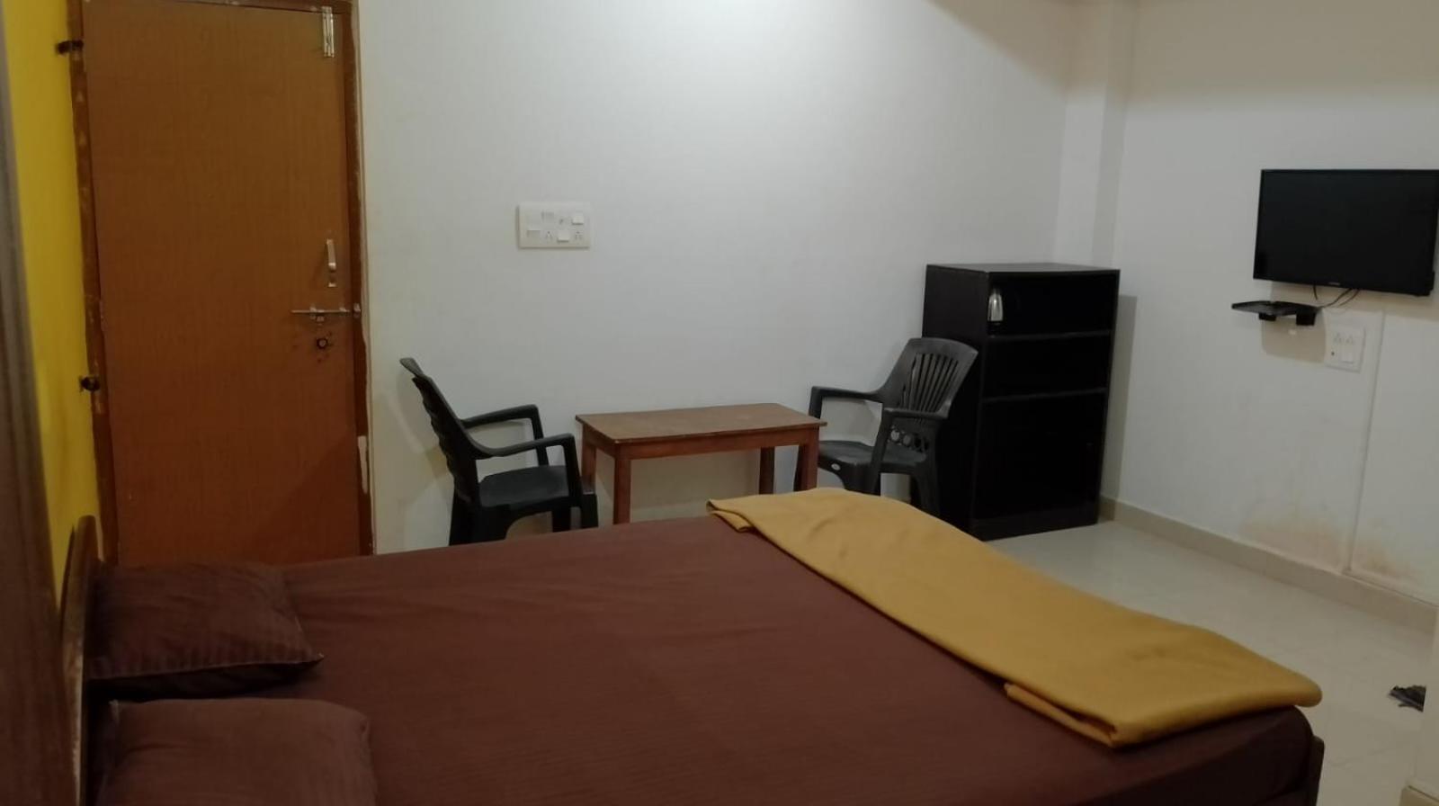 Prakash Holiday Inn Arambol Buitenkant foto